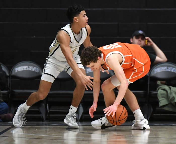 Beaverton Southridge 6A Oregon boys basketball quarterfinal 2024 Taylor Balkom 47